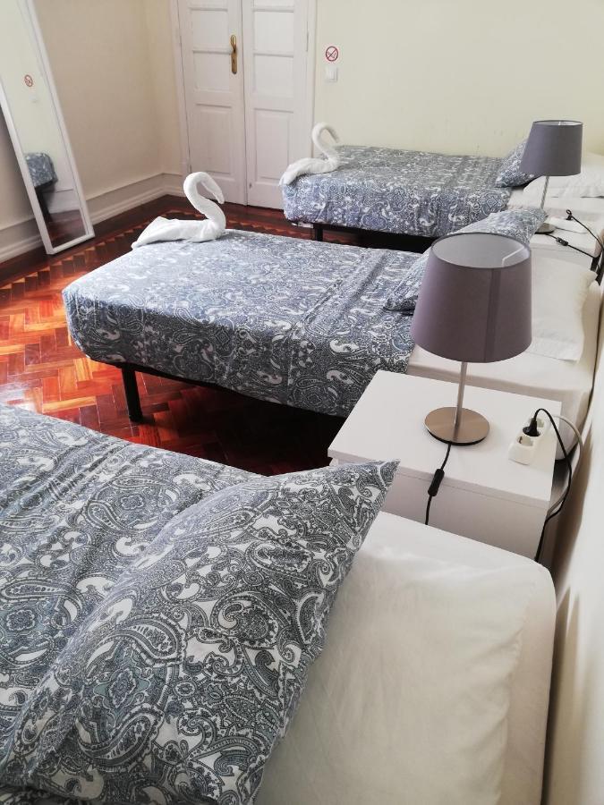 Blue Bairro Guesthouse Lisboa Extérieur photo