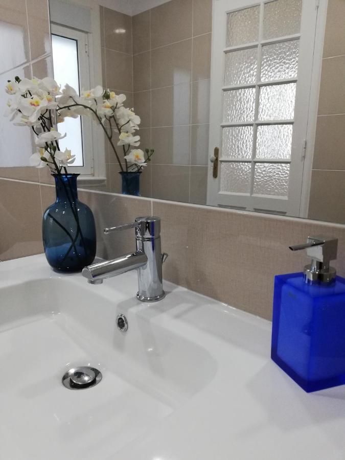 Blue Bairro Guesthouse Lisboa Extérieur photo
