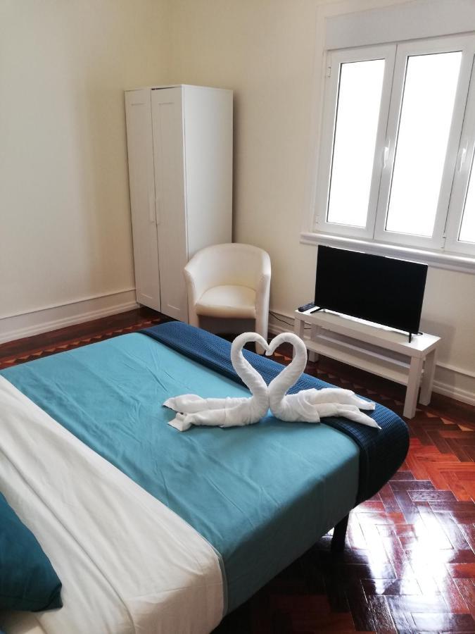 Blue Bairro Guesthouse Lisboa Extérieur photo